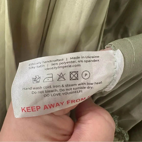 NWT Identity Lingerie Sage Green Bridesmaid Infinity Dress - Size XL/XXL - Picture 6 of 8